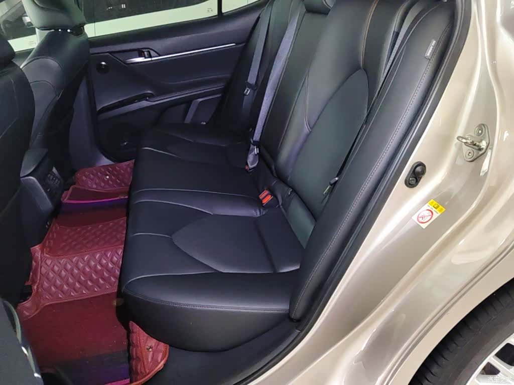 Toyota Camry, 2018 17
