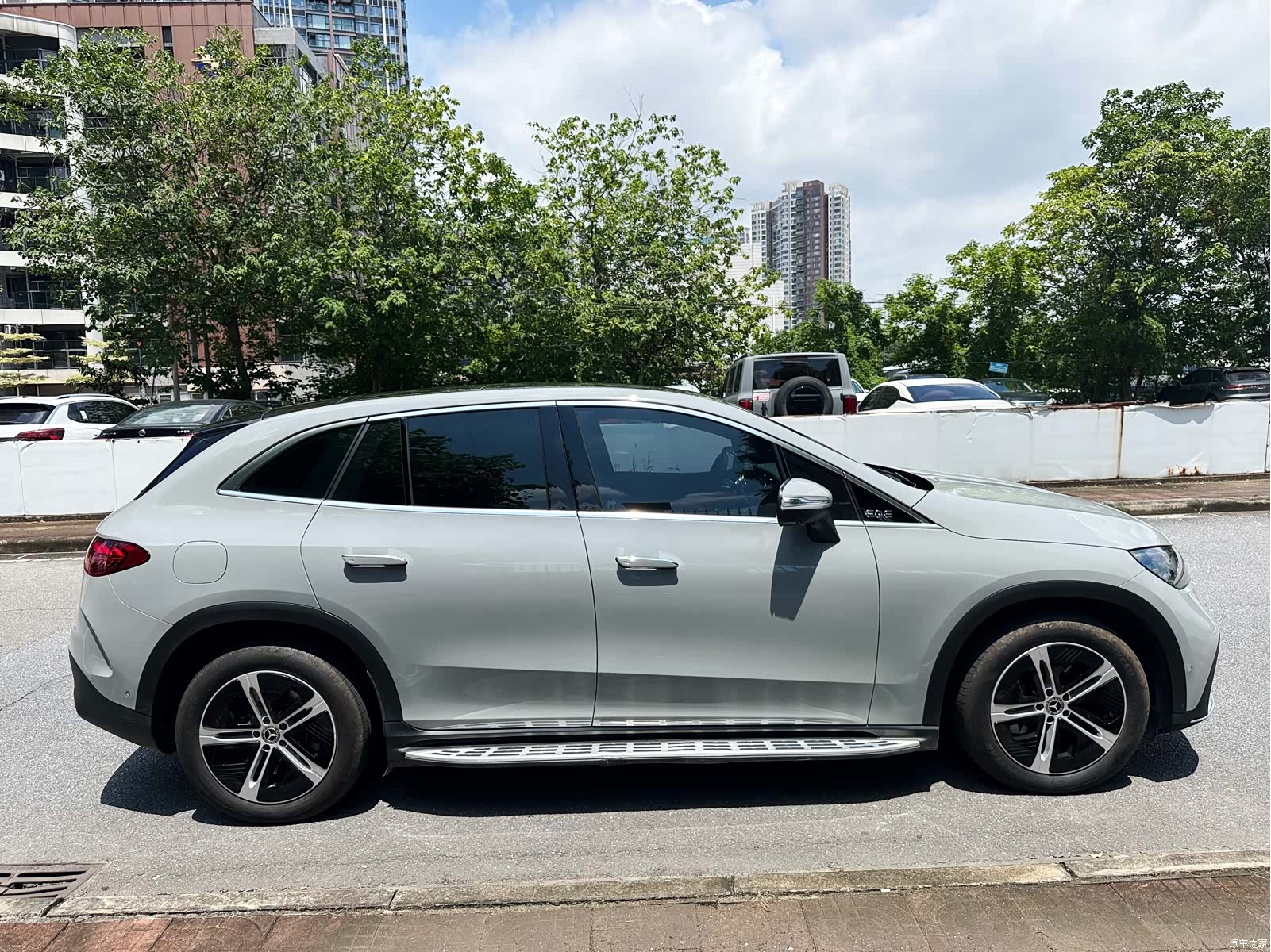 Mercedes-Benz EQE, 2024 все фото