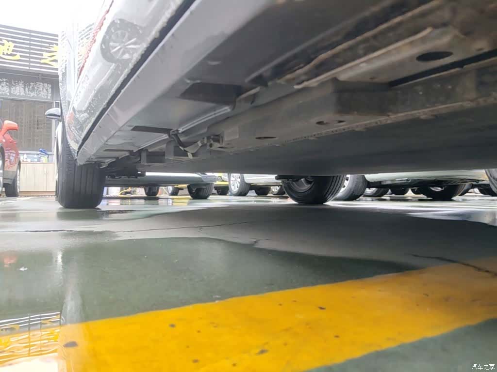 BYD Dolphin, 2022 21
