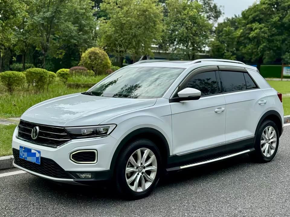 Volkswagen T-ROC exploring Songs
