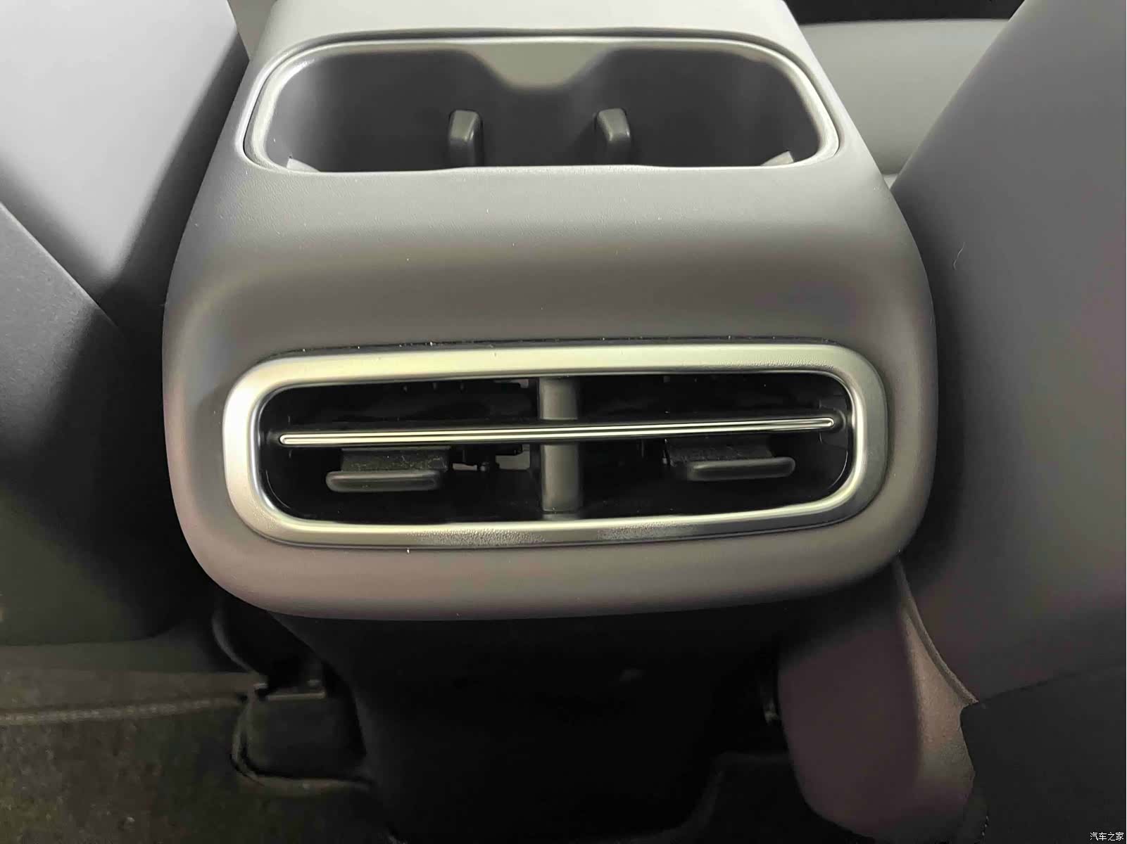 Leapmotor C10, 2025 18