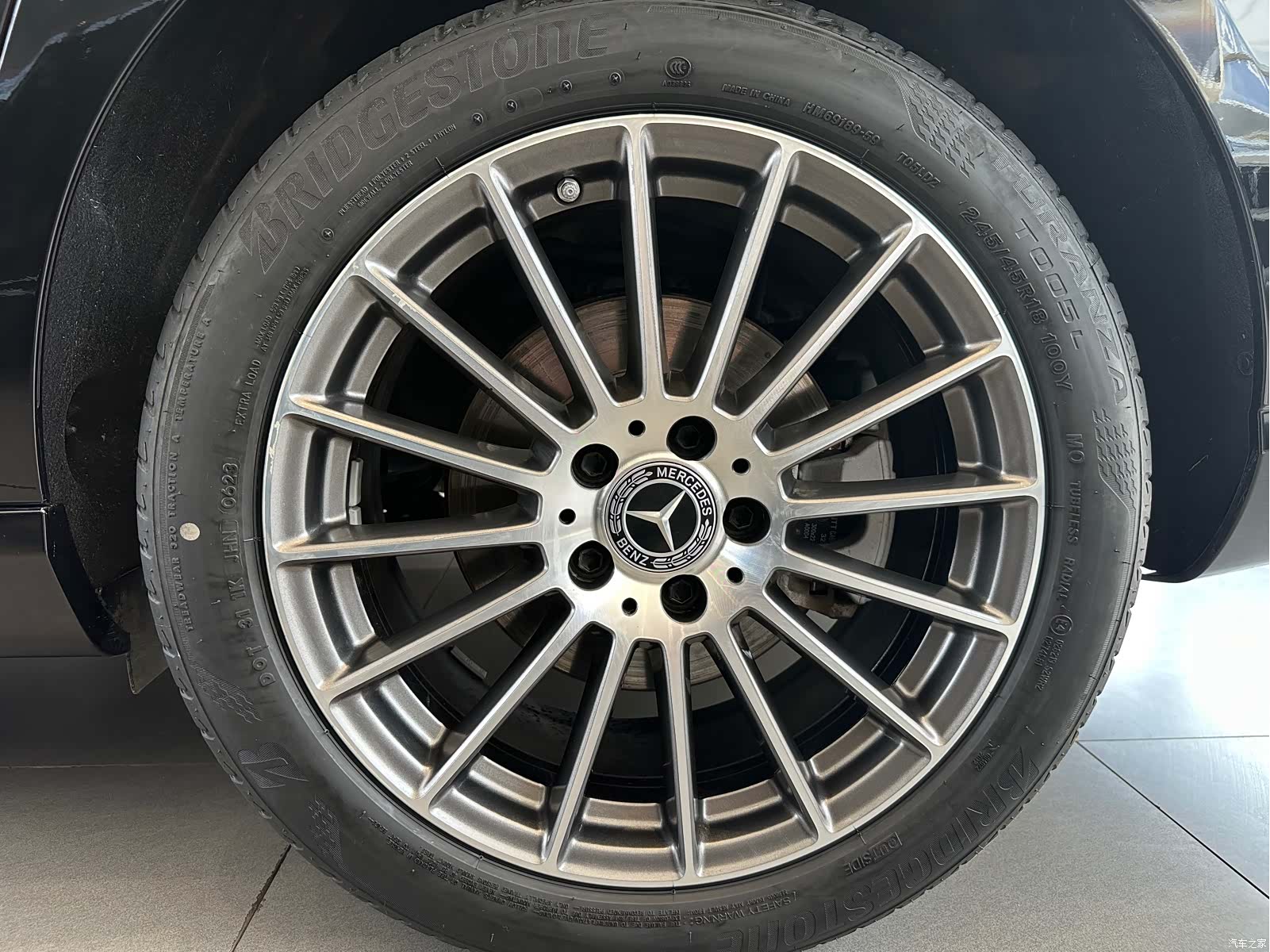 Mercedes-Benz E-Class, 2023 19