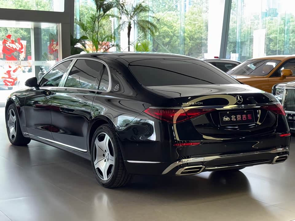 Mercedes-Benz Maybach S-class