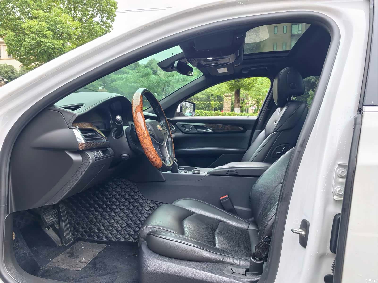 Cadillac CT6, 2021 4