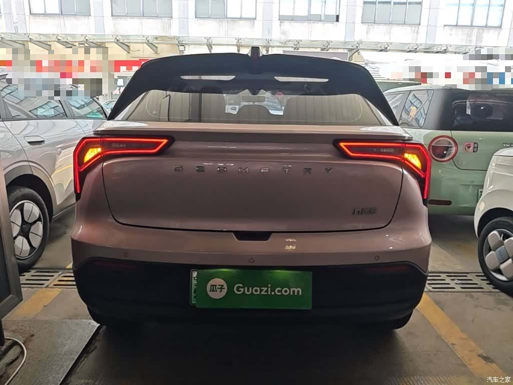 Geely E, 2023 все фото