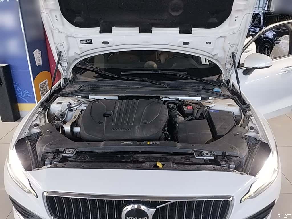 Volvo S60, 2022 20