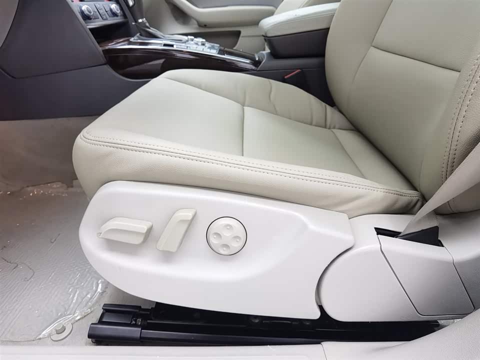 Audi A6L Audi A6L