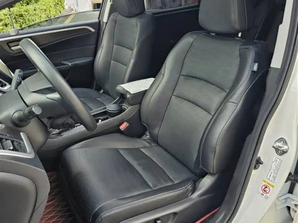 Honda Jade