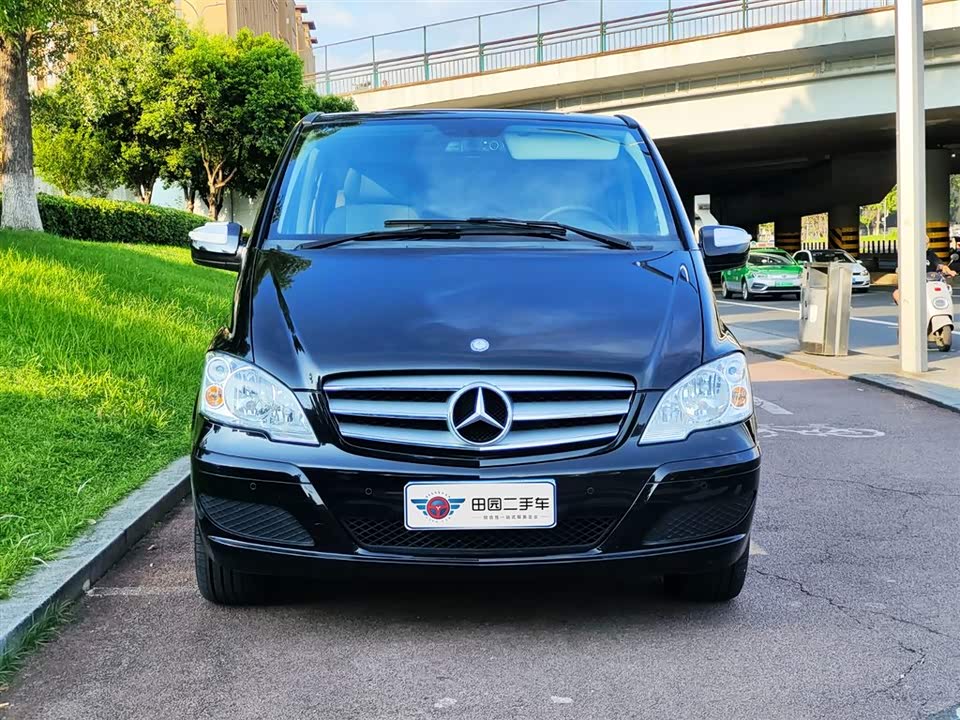 Mercedes-Benz Viano