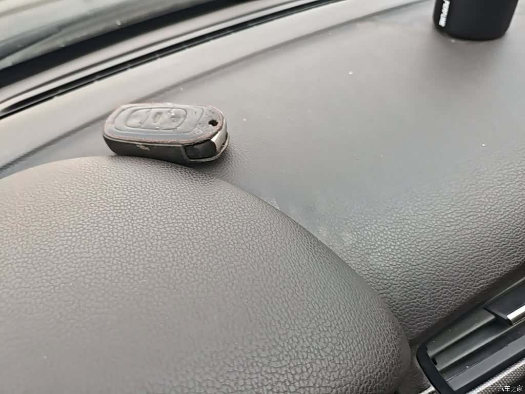 Geely Emgrand, 2017 20