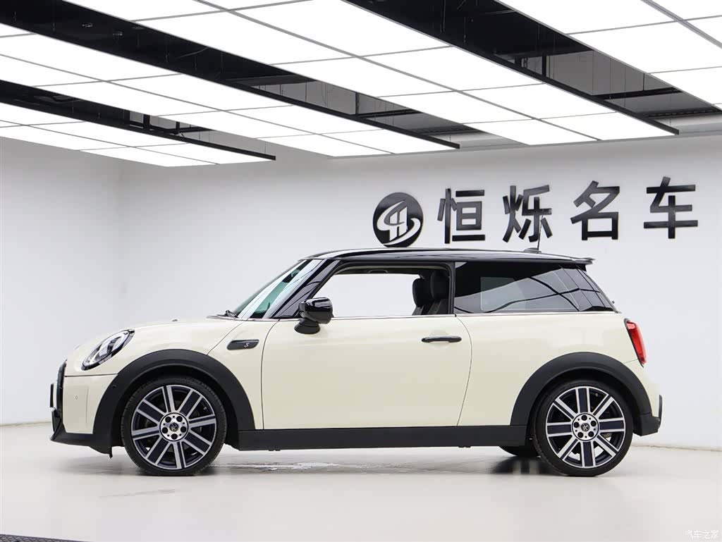 Mini Cooper, 2022 34