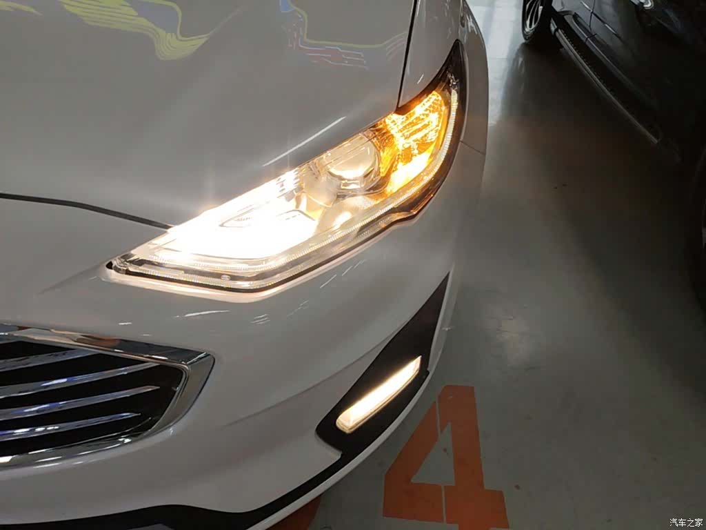 Ford Mondeo, 2019 24