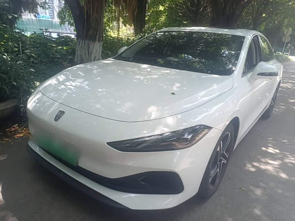 Roewe D7