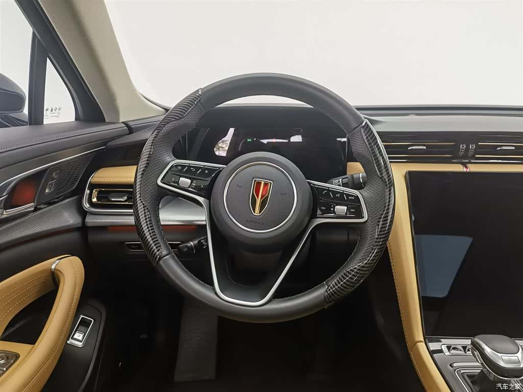 Hongqi H5, 2022 11