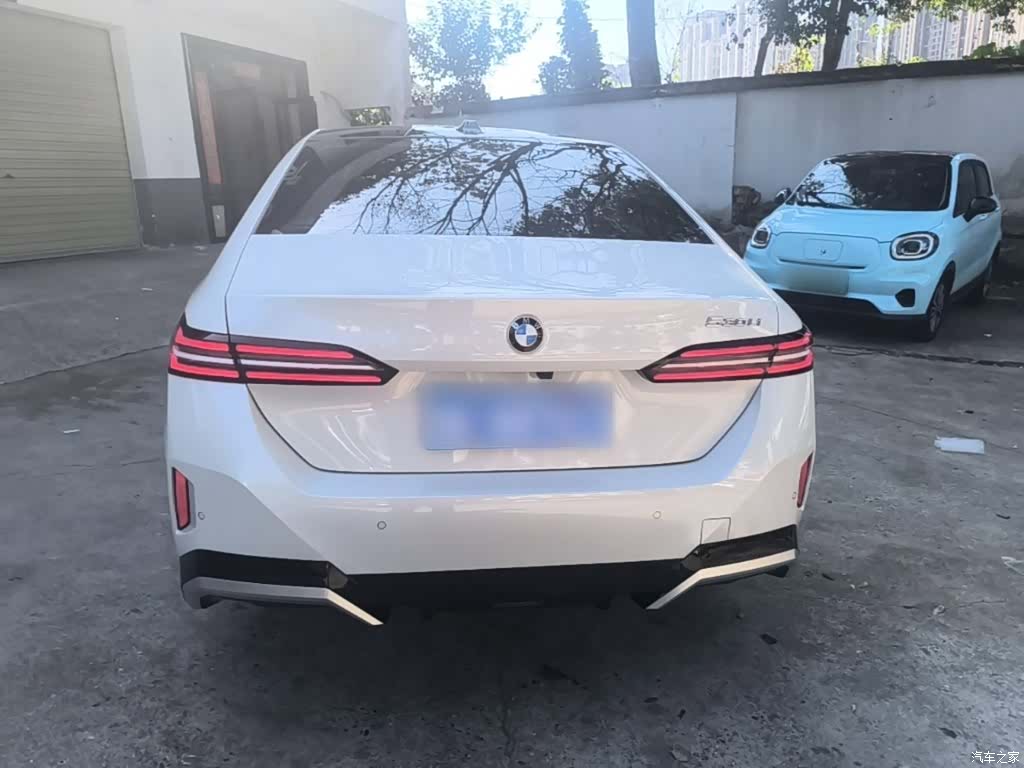 BMW 5 Series, 2024 6