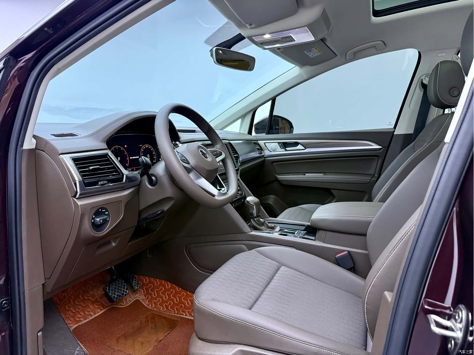 Volkswagen Viloran, 2021 все фото
