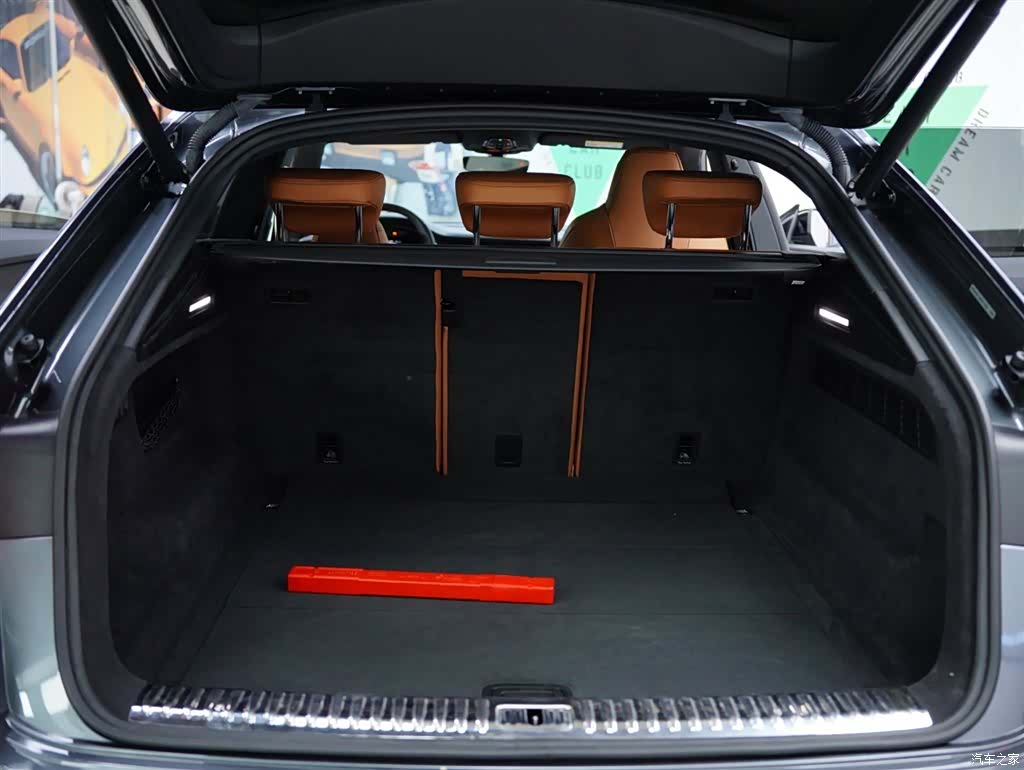 Audi Q8, 2021 41