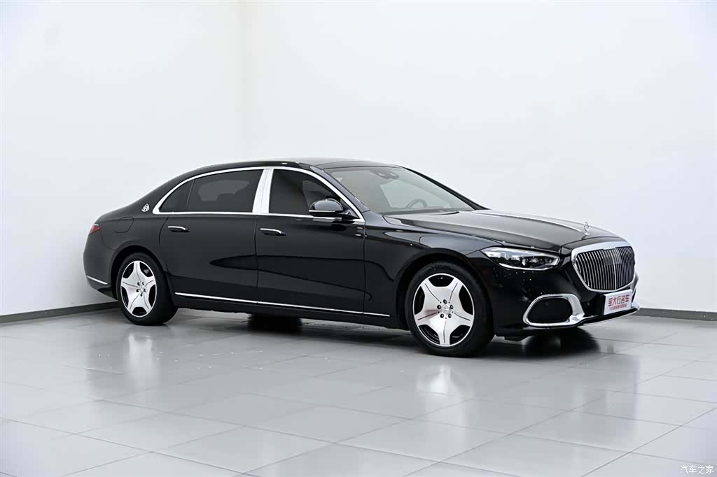 Maybach S-Class, 2022 4