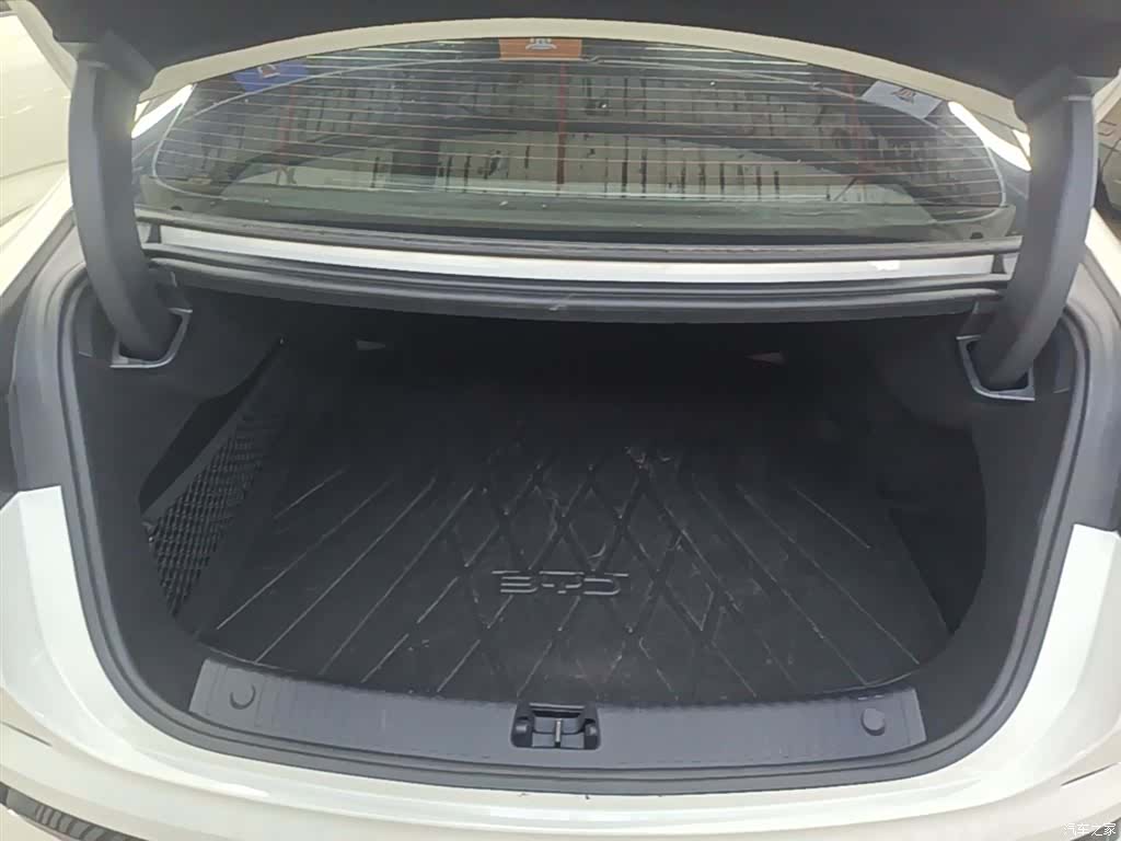 BYD Seal, 2025 19