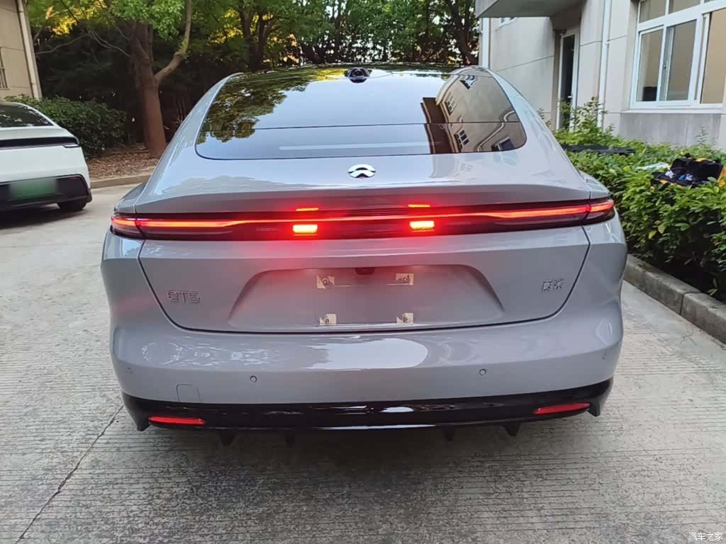 NIO ET5, 2025 6