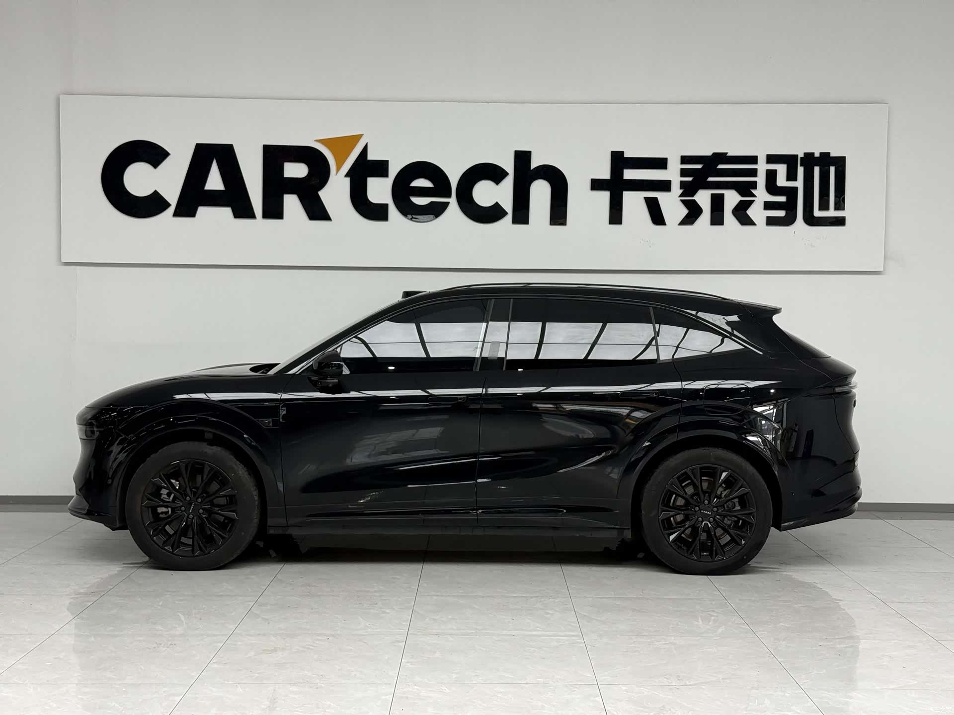 Zeekr 7X, 2025 4