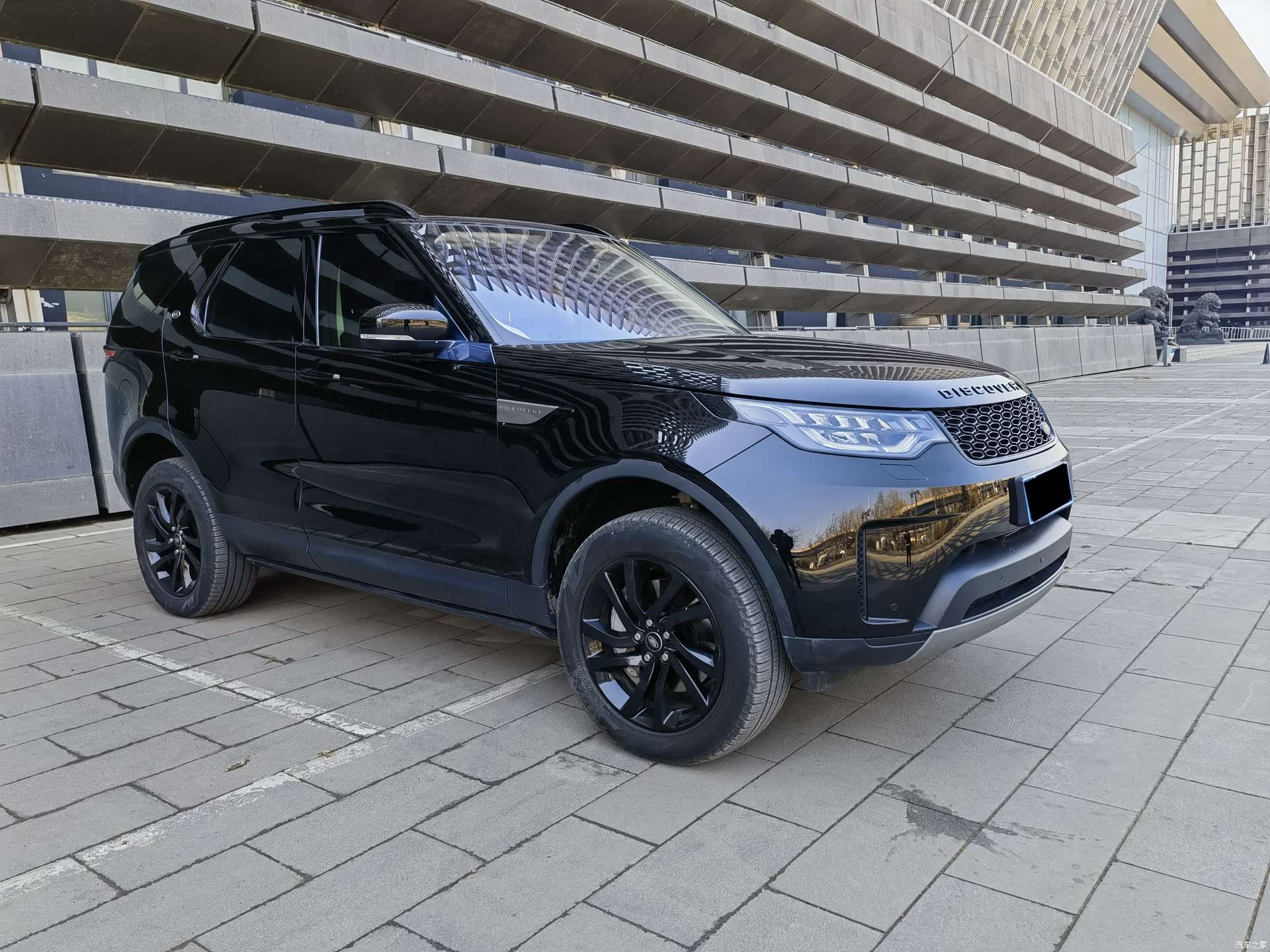 Land Rover Discovery, 2018 3