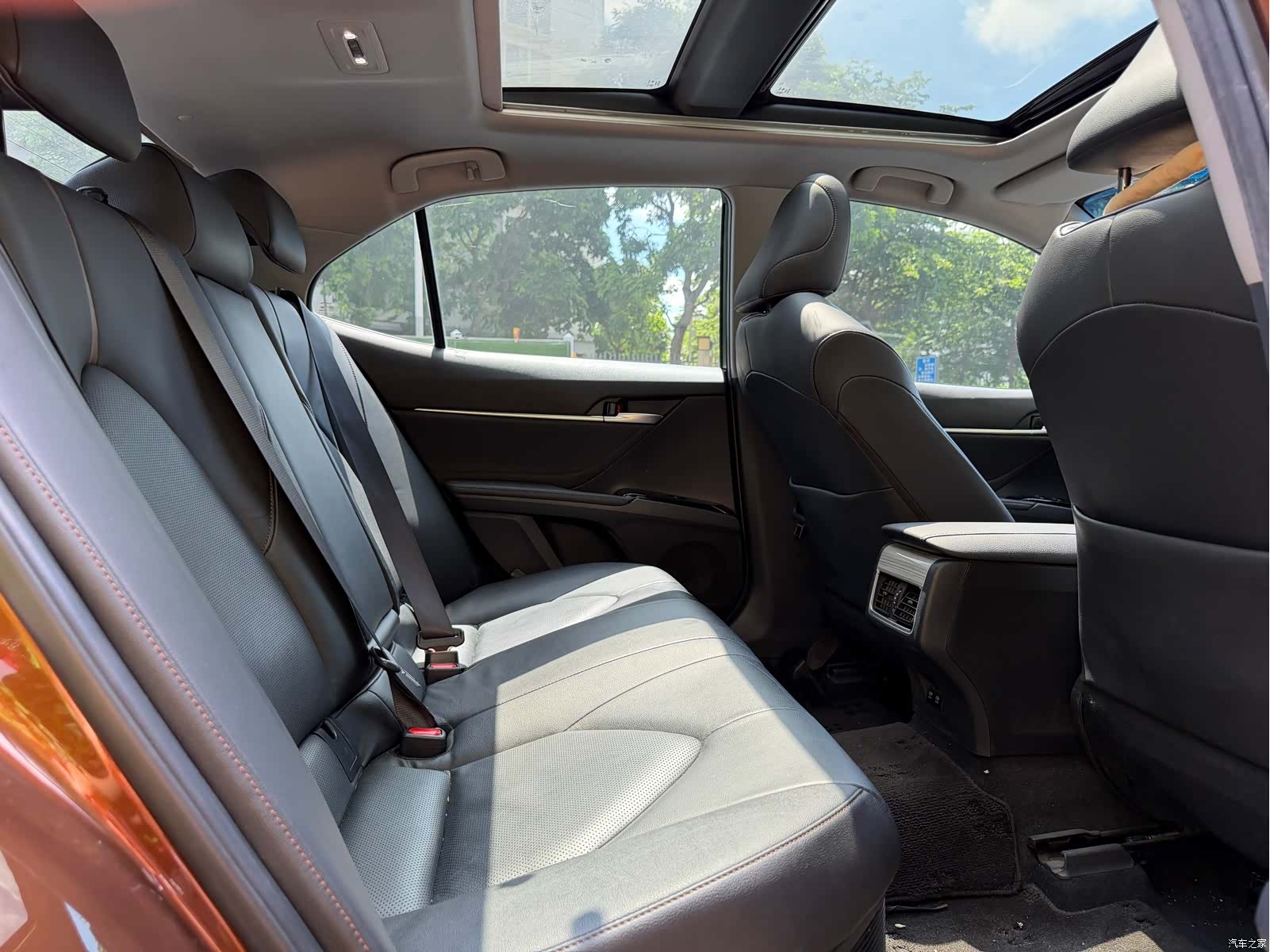 Toyota Camry, 2018 7