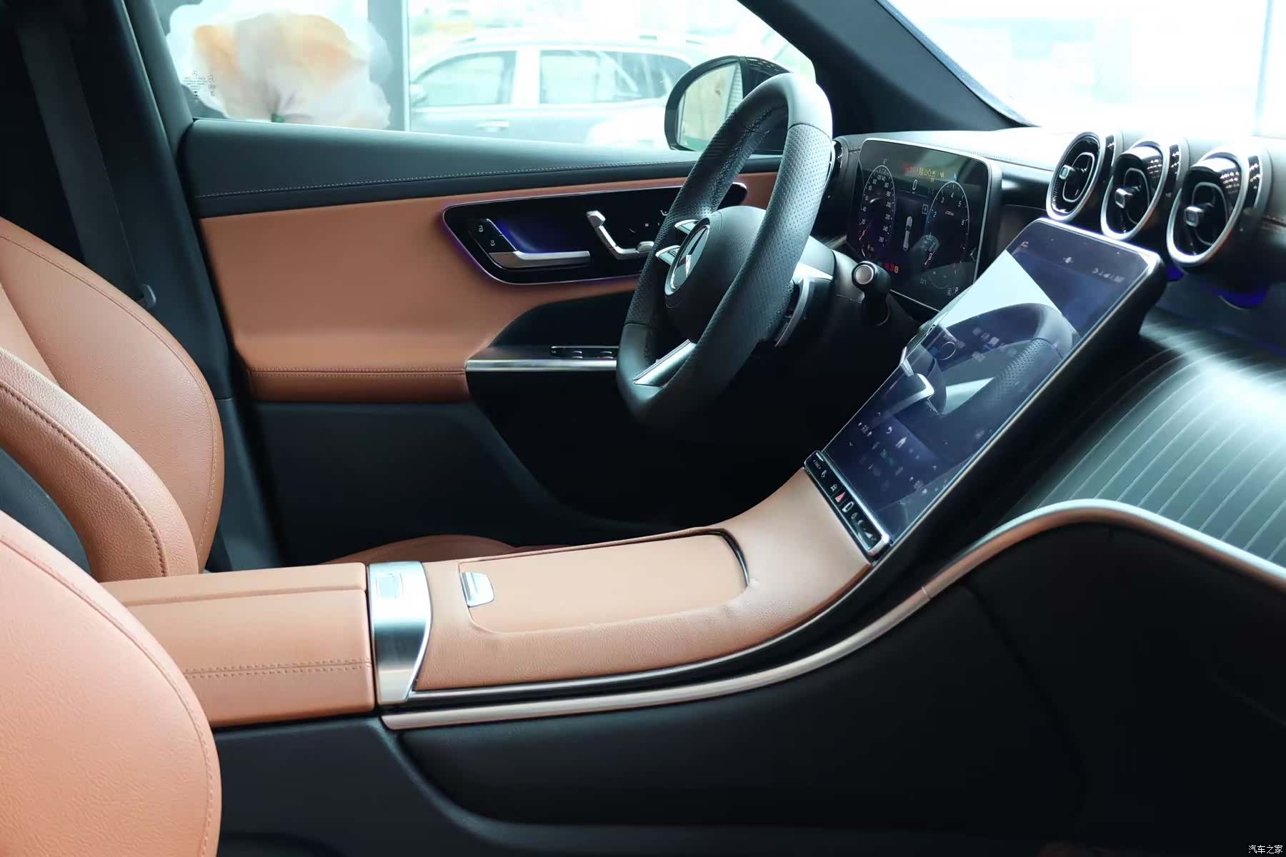 Mercedes-Benz GLC, 2023 8