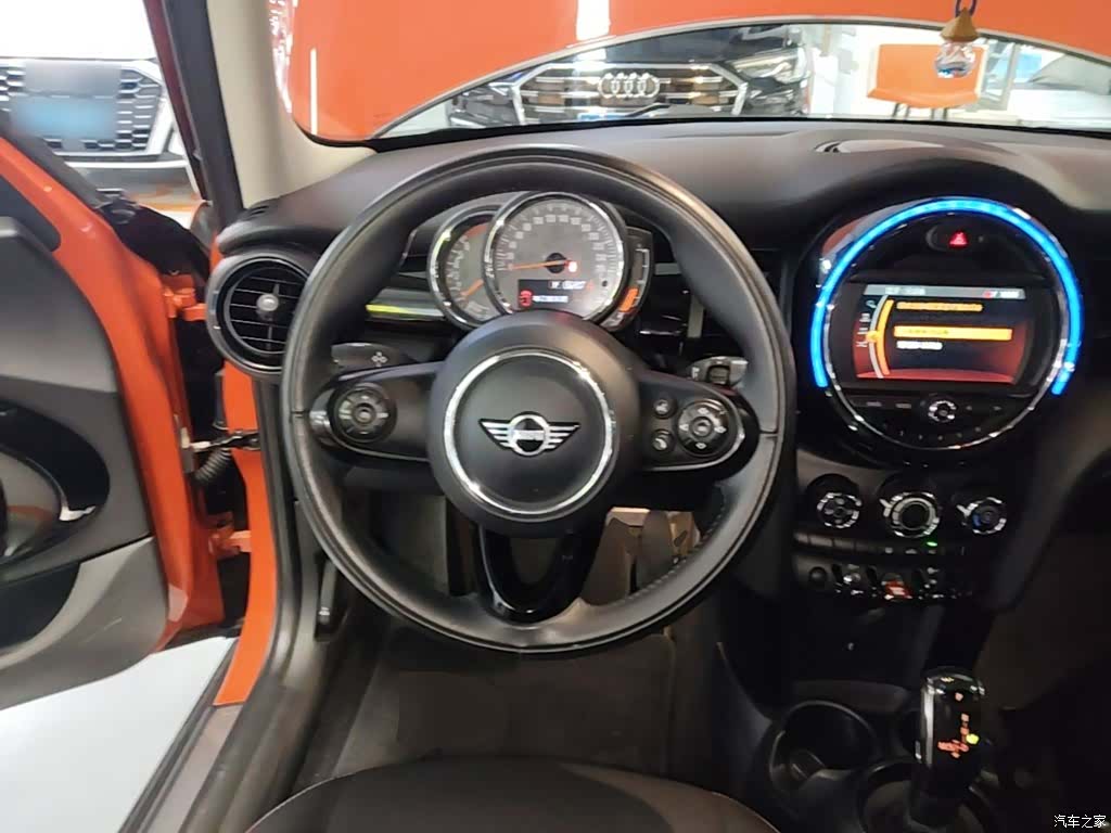 Mini ONE, 2018 11
