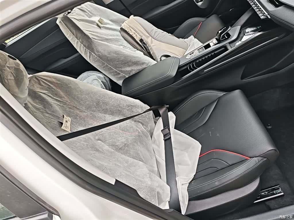 Geely Binray, 2026 25