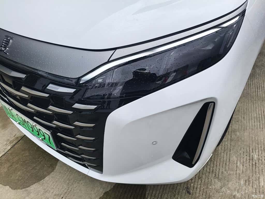 BYD Xia, 2025 24