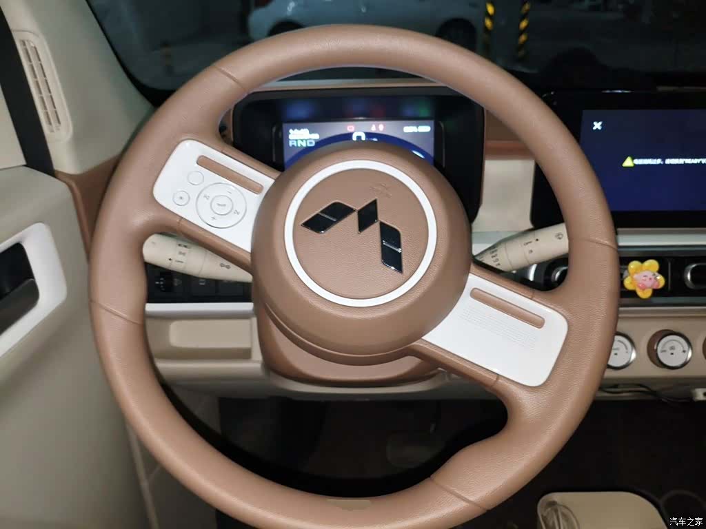 Wuling MINIEV, 2024 7