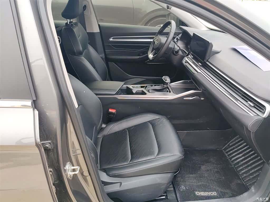 Geely Emgrand, 2023 25