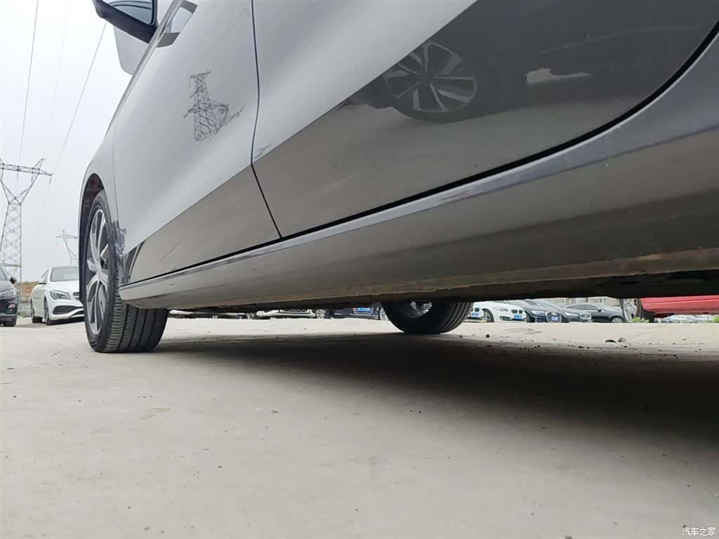 Geely Emgrand, 2023 22