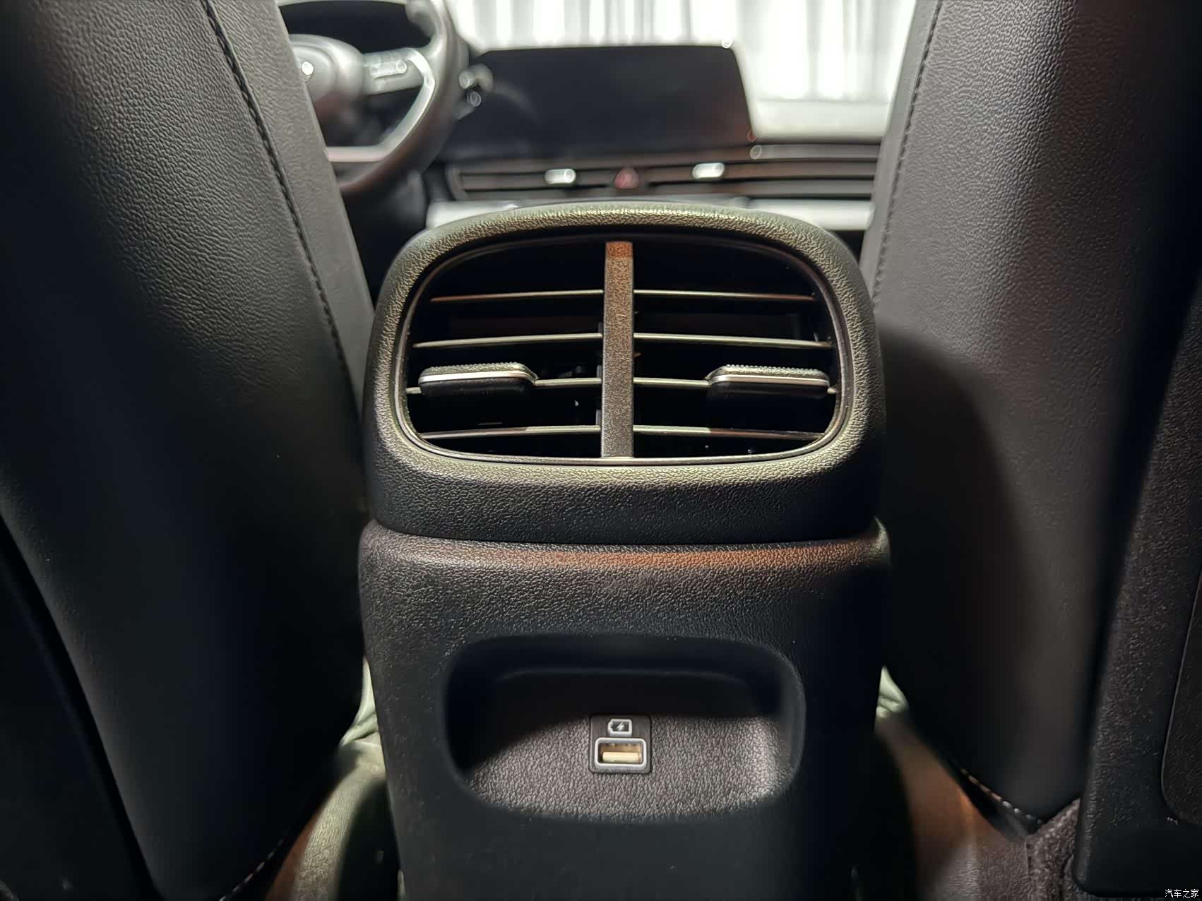 Hyundai Elantra, 2023 15