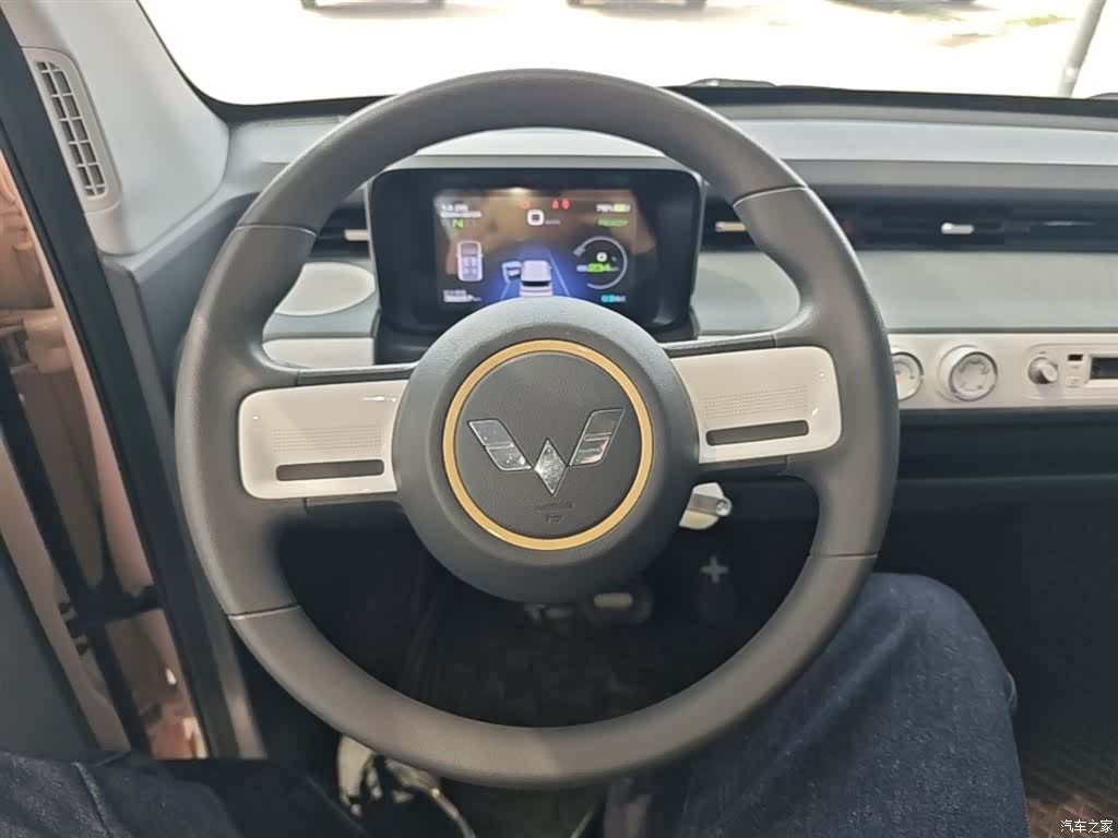Wuling MINIEV, 2023 11