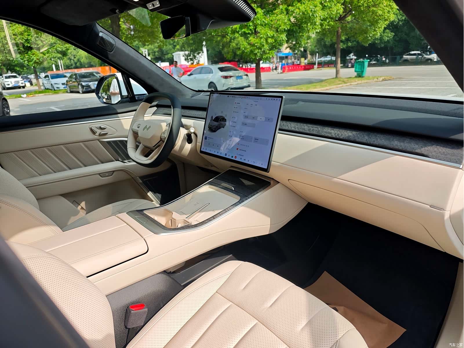 NIO L90, 2025 9