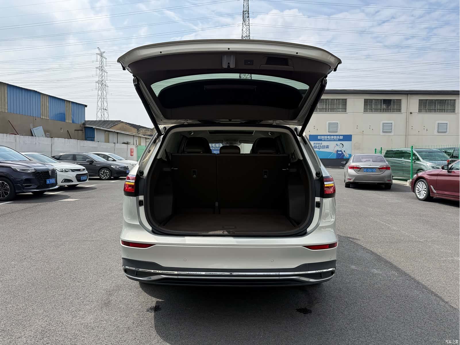 Volkswagen Viloran, 2022 25
