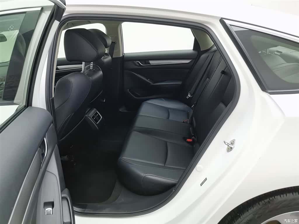 Honda Accord, 2019 15