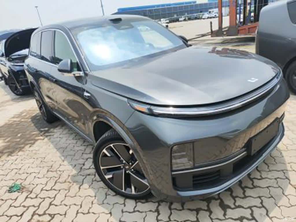 Li Auto L8, 2025 все фото