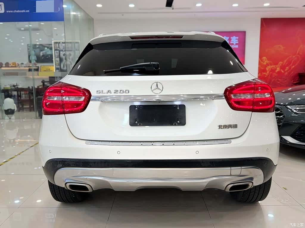 Mercedes-Benz GLA, 2016 14