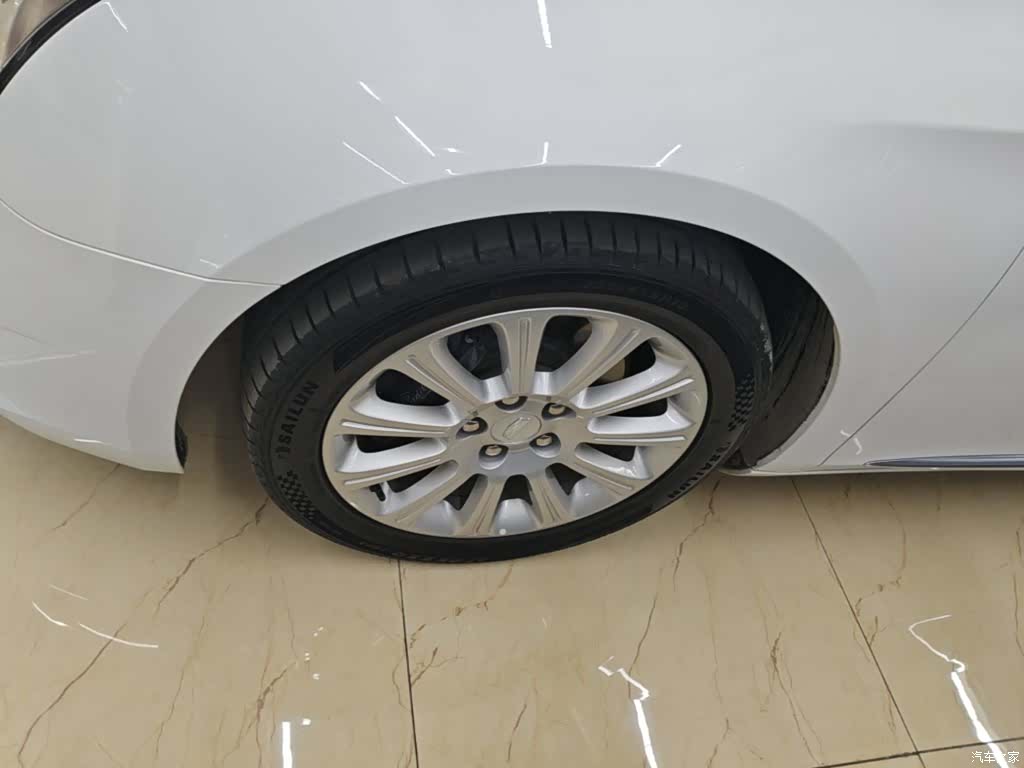 Cadillac XTS, 2017 23