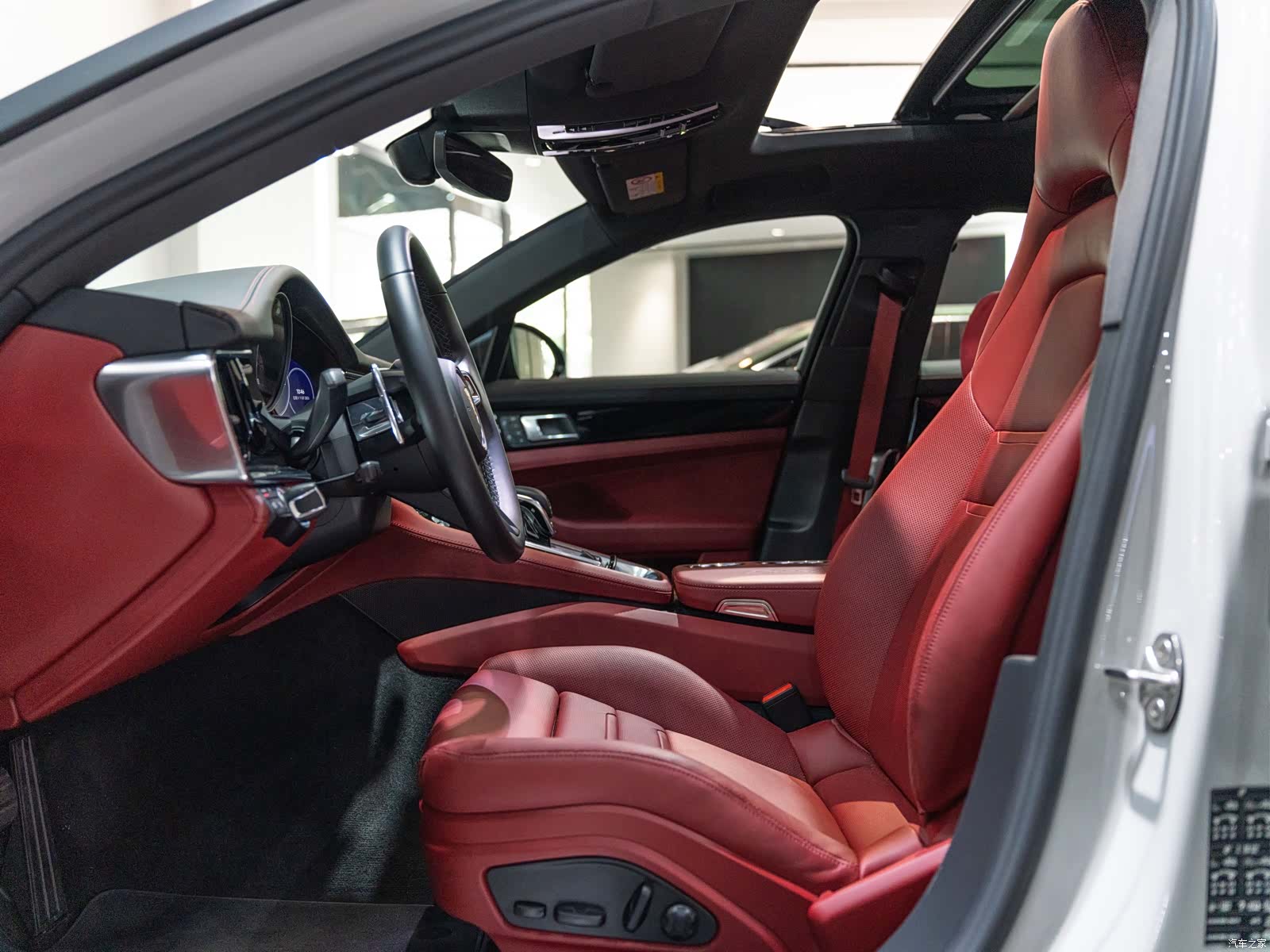 Porsche Panamera, 2022 14