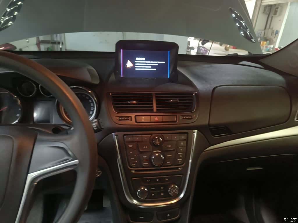 Buick Encore, 2016 13