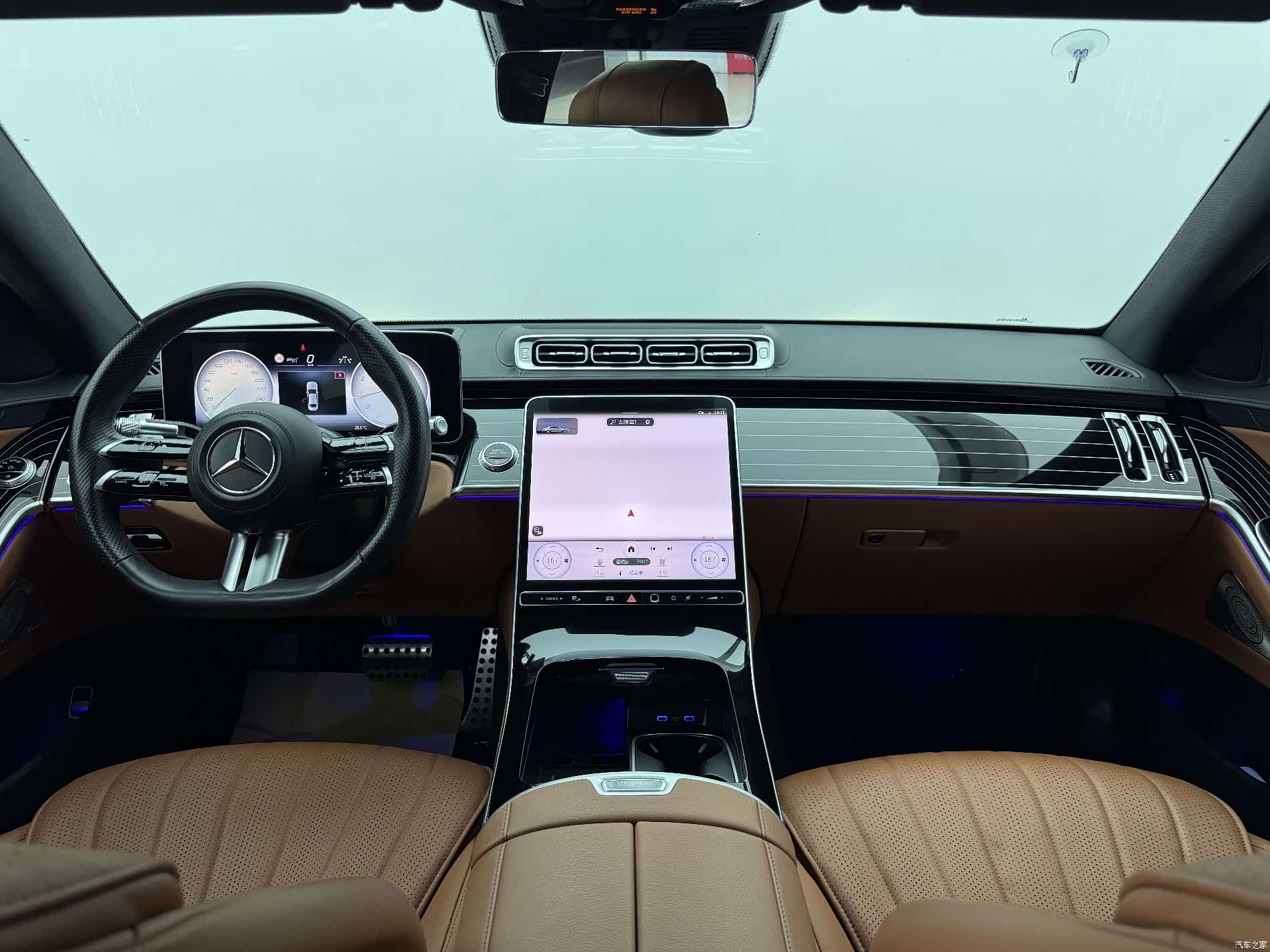 Mercedes-Benz S-Class, 2023 4