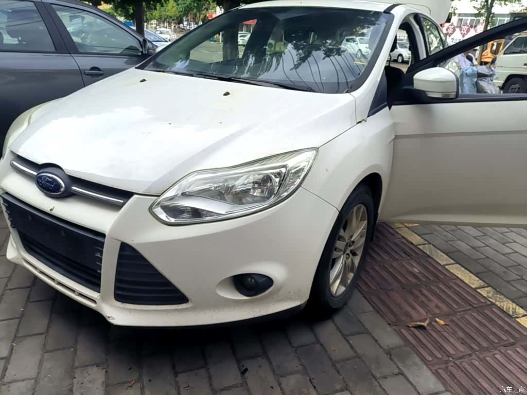 Ford Focus, 2015 1