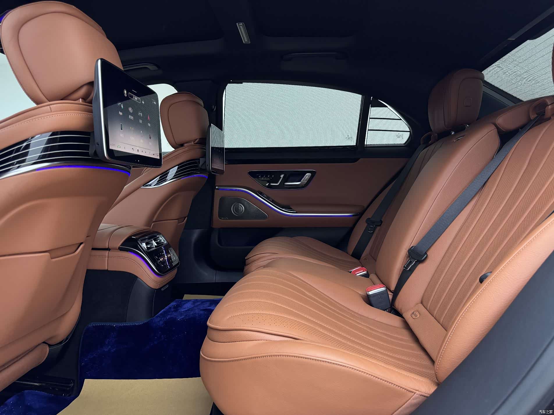 Mercedes-Benz S-Class, 2023 9