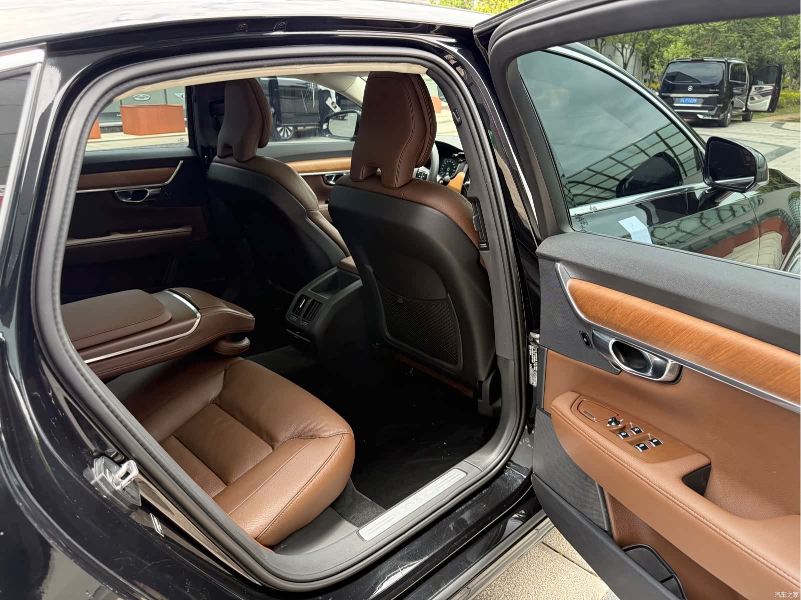 Volvo S90, 2018 42