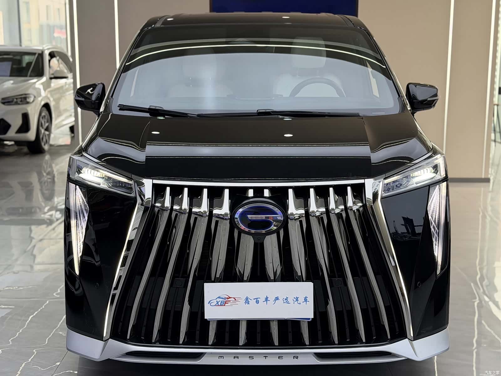 Trumpchi M8, 2023 2