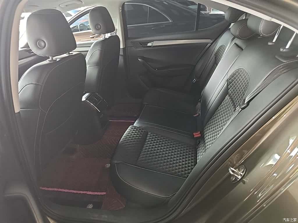 Skoda Superb, 2019 17